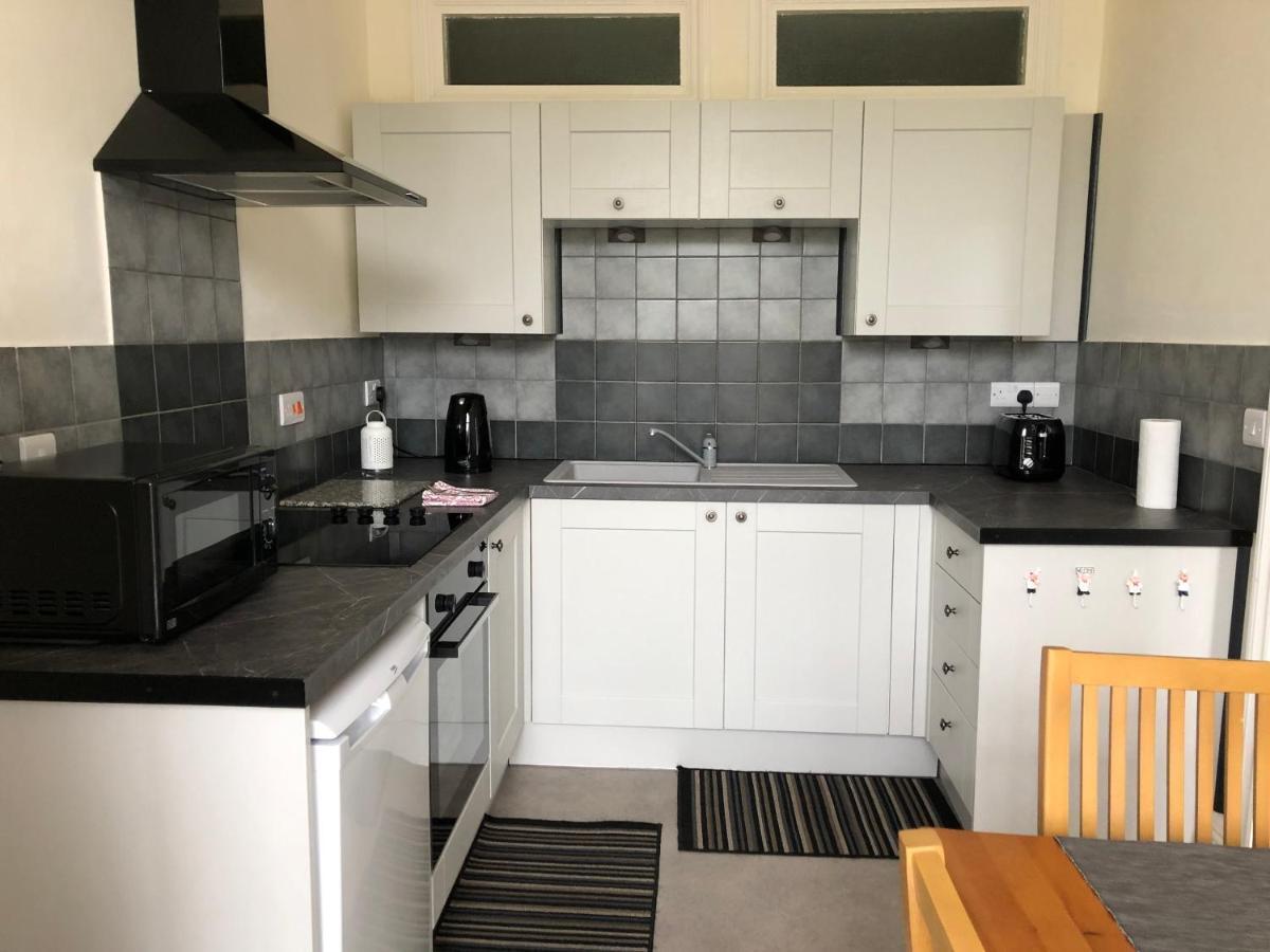 Grosvenor Place Spacious Studio Apartment Bath Extérieur photo